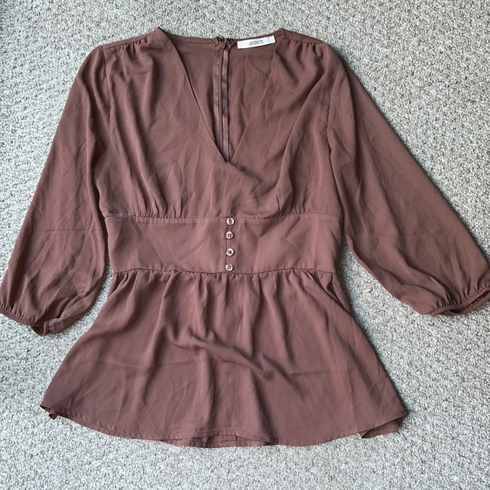 ANTOINETTE | size M top